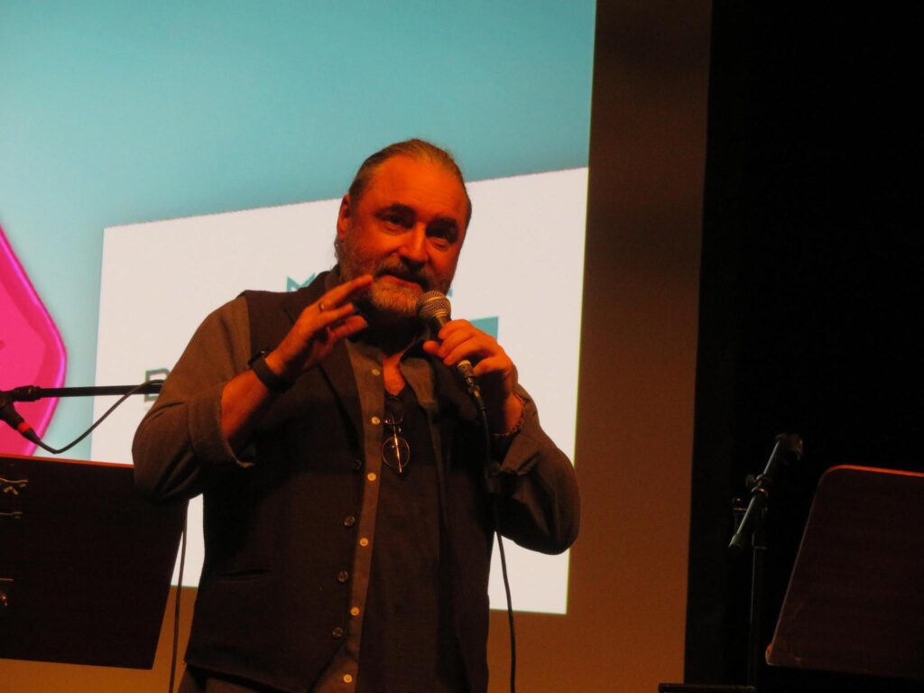Tommy Krappweis auf der Bühne